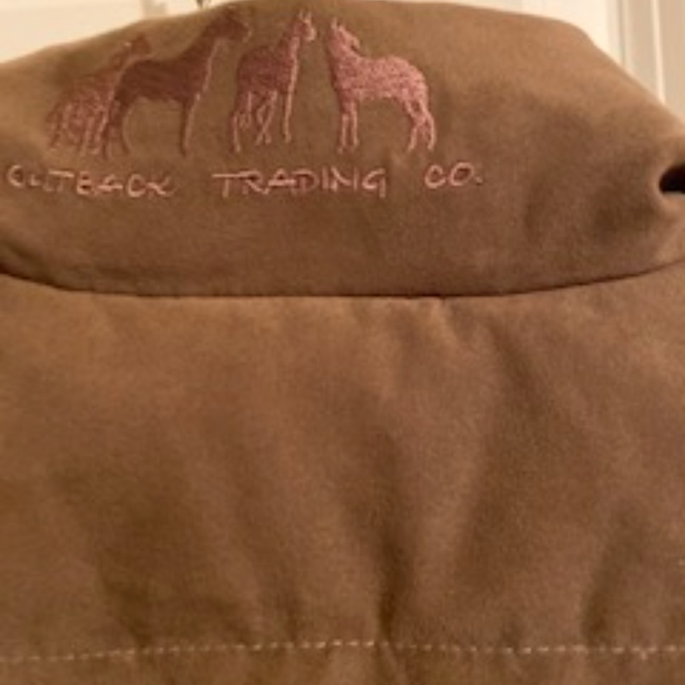 Outback Vest - Picture 2 of 2